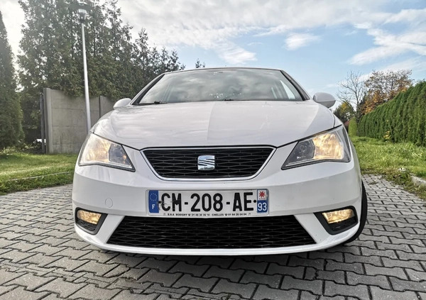 Seat Ibiza cena 21400 przebieg: 124000, rok produkcji 2012 z Warszawa małe 79